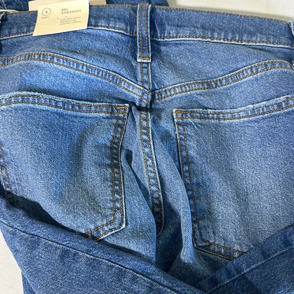 Universal thread women’s comfort stretch 90’s straight leg short - Picture 8 of 9